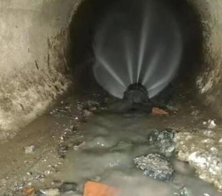 乌鲁木齐市政管道清淤